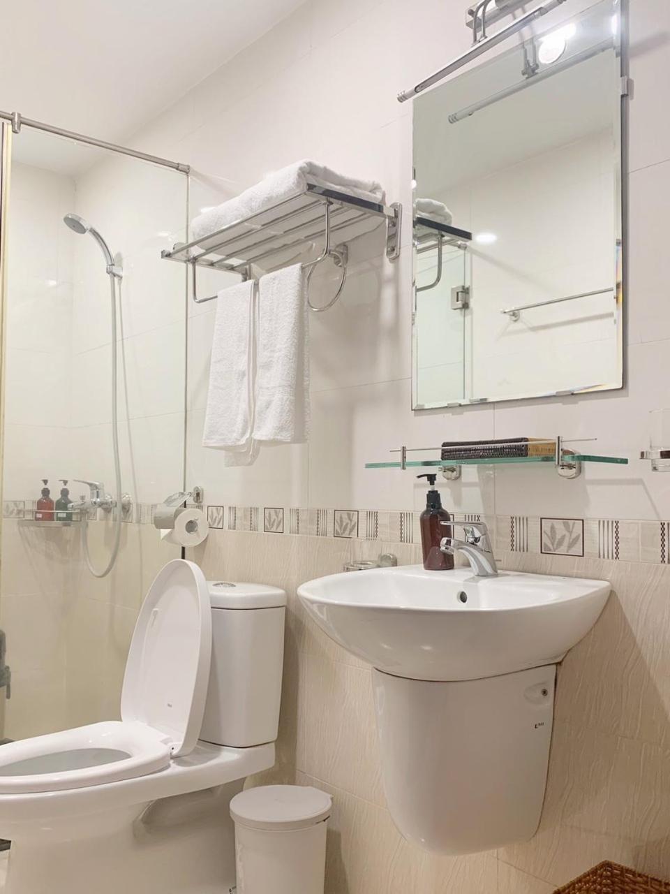 Dong Do Hotel Хошимин Экстерьер фото